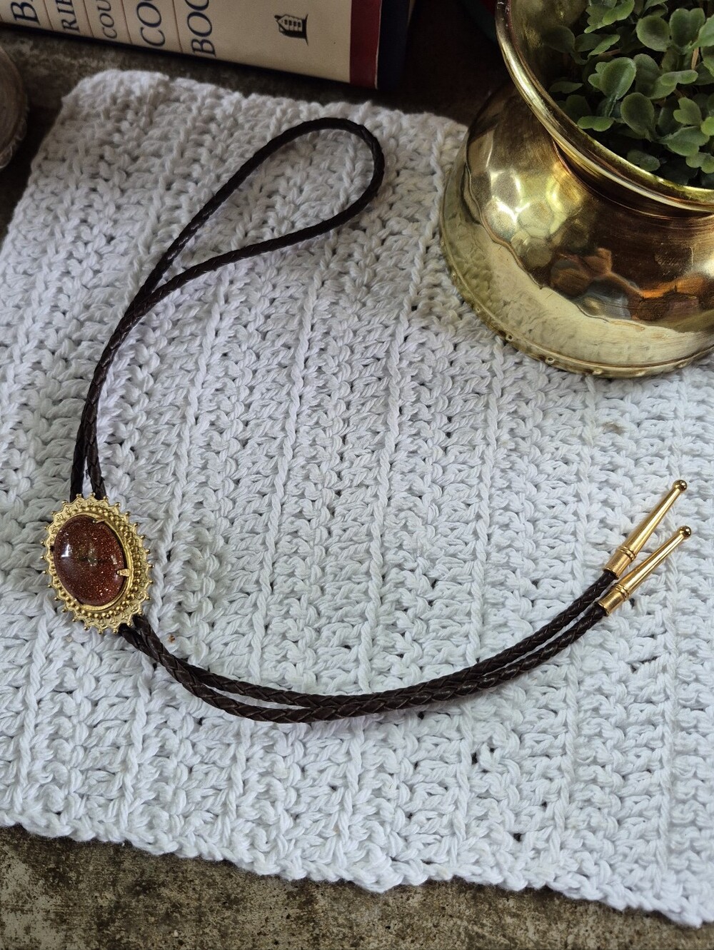 Western bolo tie cabochon ornate filigre goldtone braid leather cord metal aglet